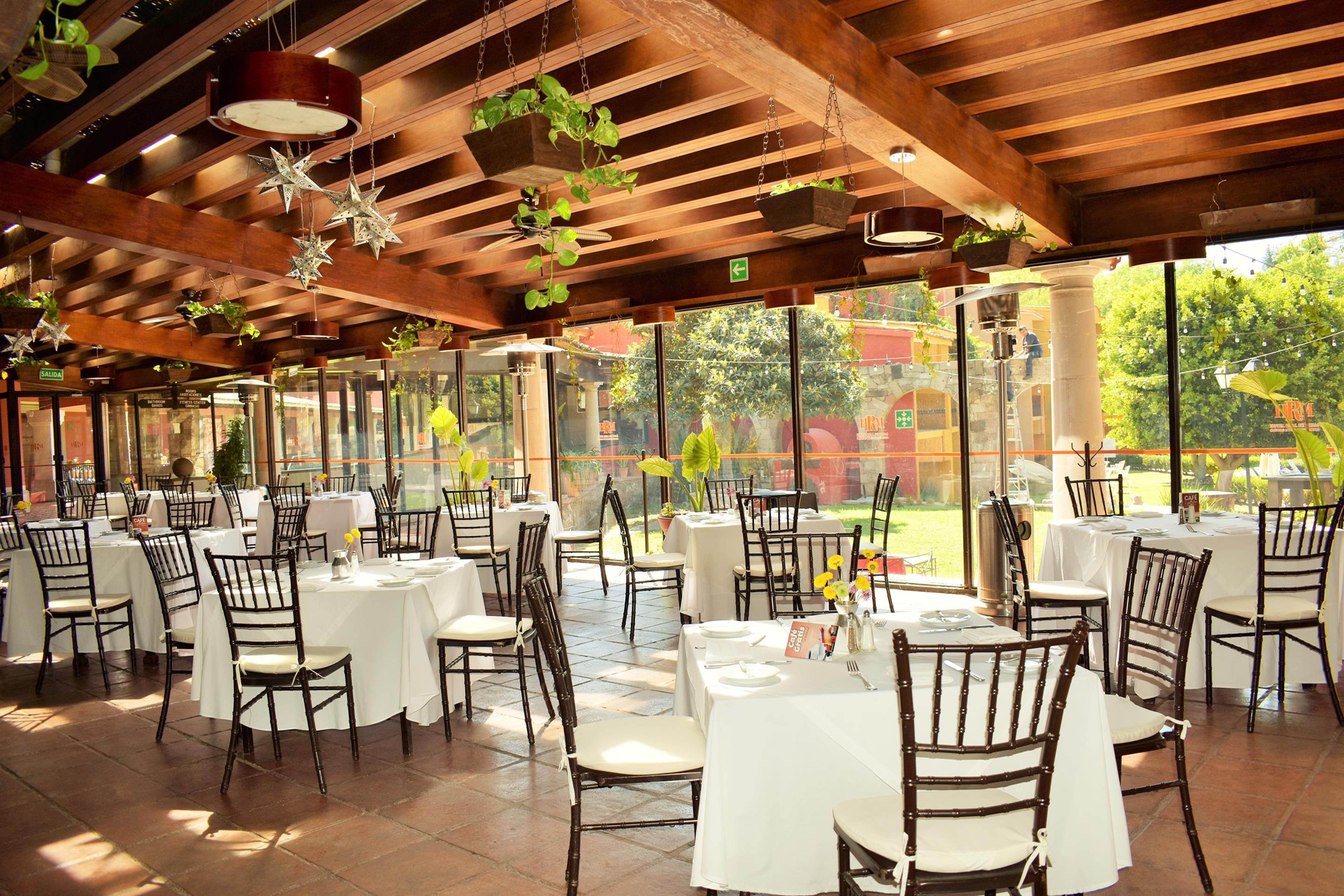 โรงแรมเรอัล เด มินาส ซานมิเกล เด อาเญนเด ภายนอก รูปภาพ The interior of the restaurant