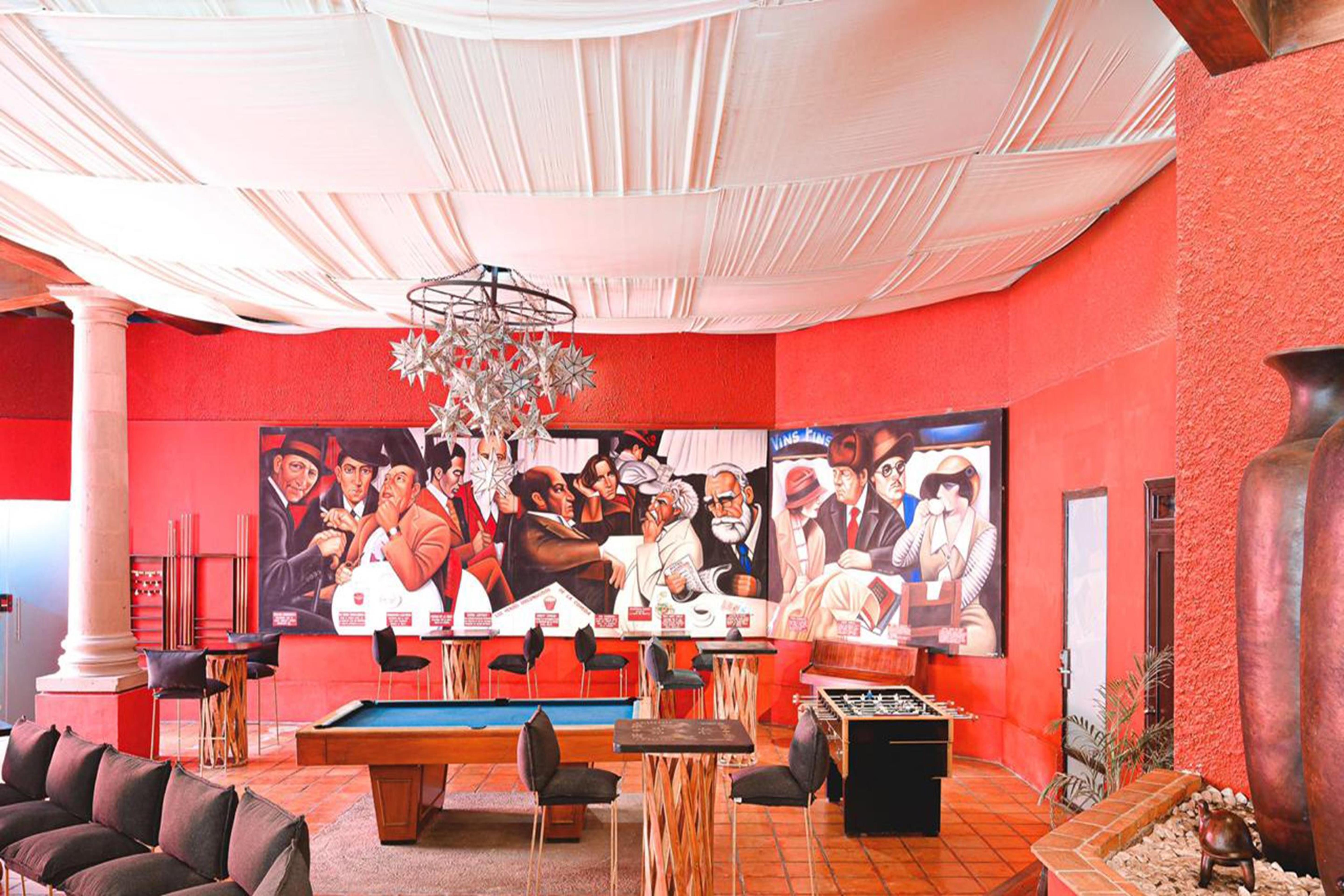 โรงแรมเรอัล เด มินาส ซานมิเกล เด อาเญนเด ภายนอก รูปภาพ The interior of the clubhouse