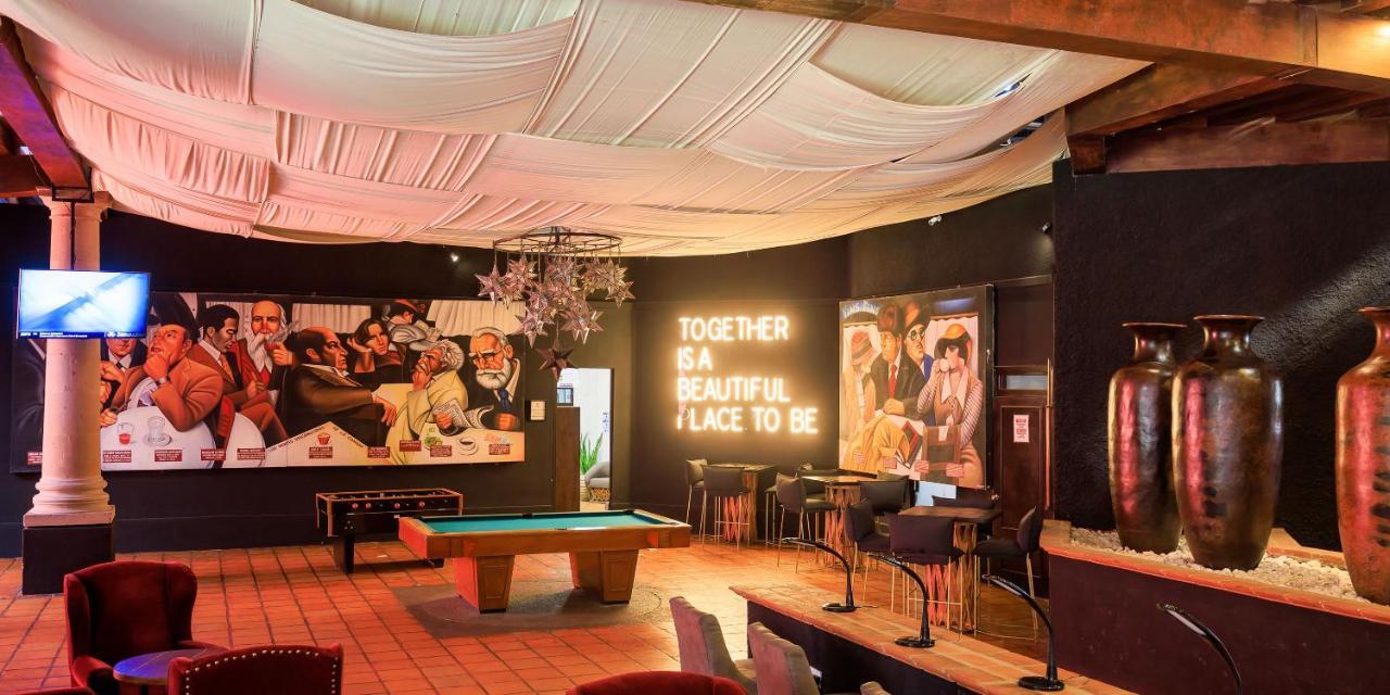 โรงแรมเรอัล เด มินาส ซานมิเกล เด อาเญนเด ภายนอก รูปภาพ The interior of the 2007-2010 location of the club